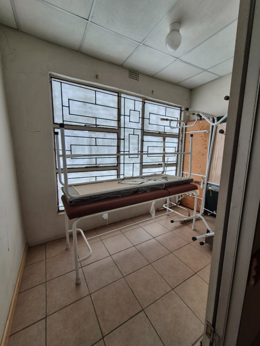 To Let commercial Property for Rent in Kagisanong Free State